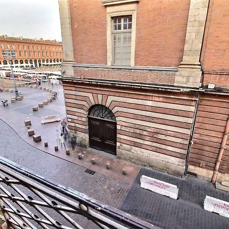 Toulouse Duplex Place Du Capitole Bagian luar foto